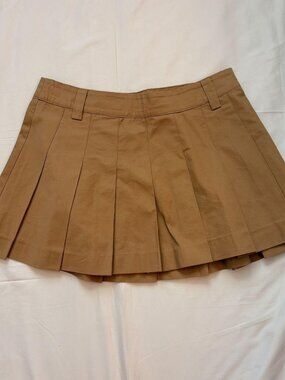 🤎 English Factory Khaki Pleated Mini Skirt 🤎Size Small